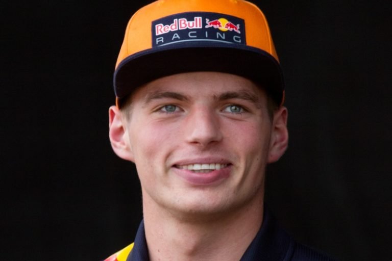 Foto VerstappenMax_WikimediaCommons_Morio2017_uitgelicht