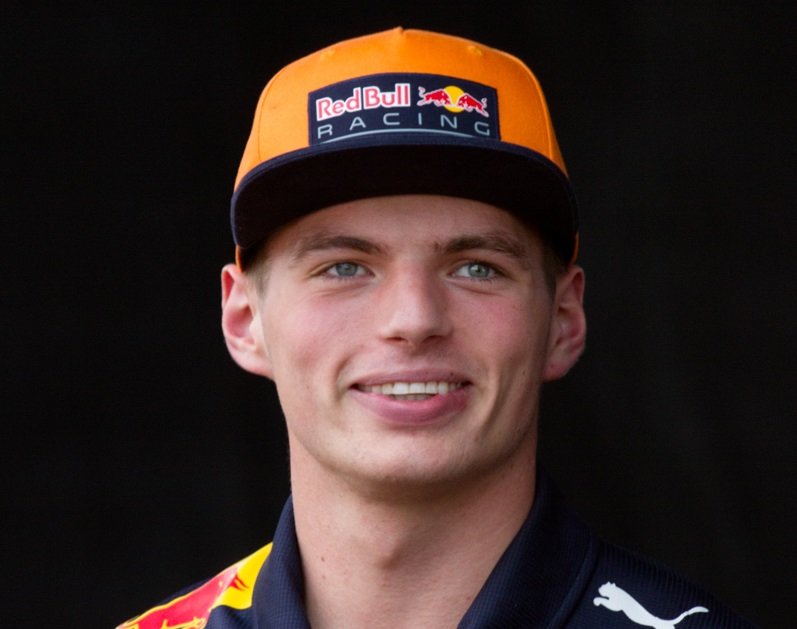 Foto VerstappenMax_WikimediaCommons_Morio2017_uitgelicht